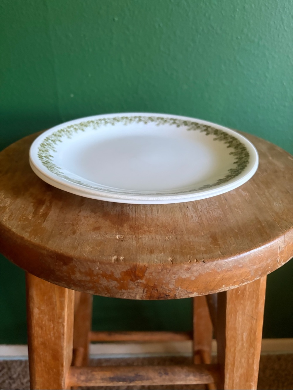 Vintage Corelle Spring Blossom Green or "Crazy Daisy" salad plate, set of 2